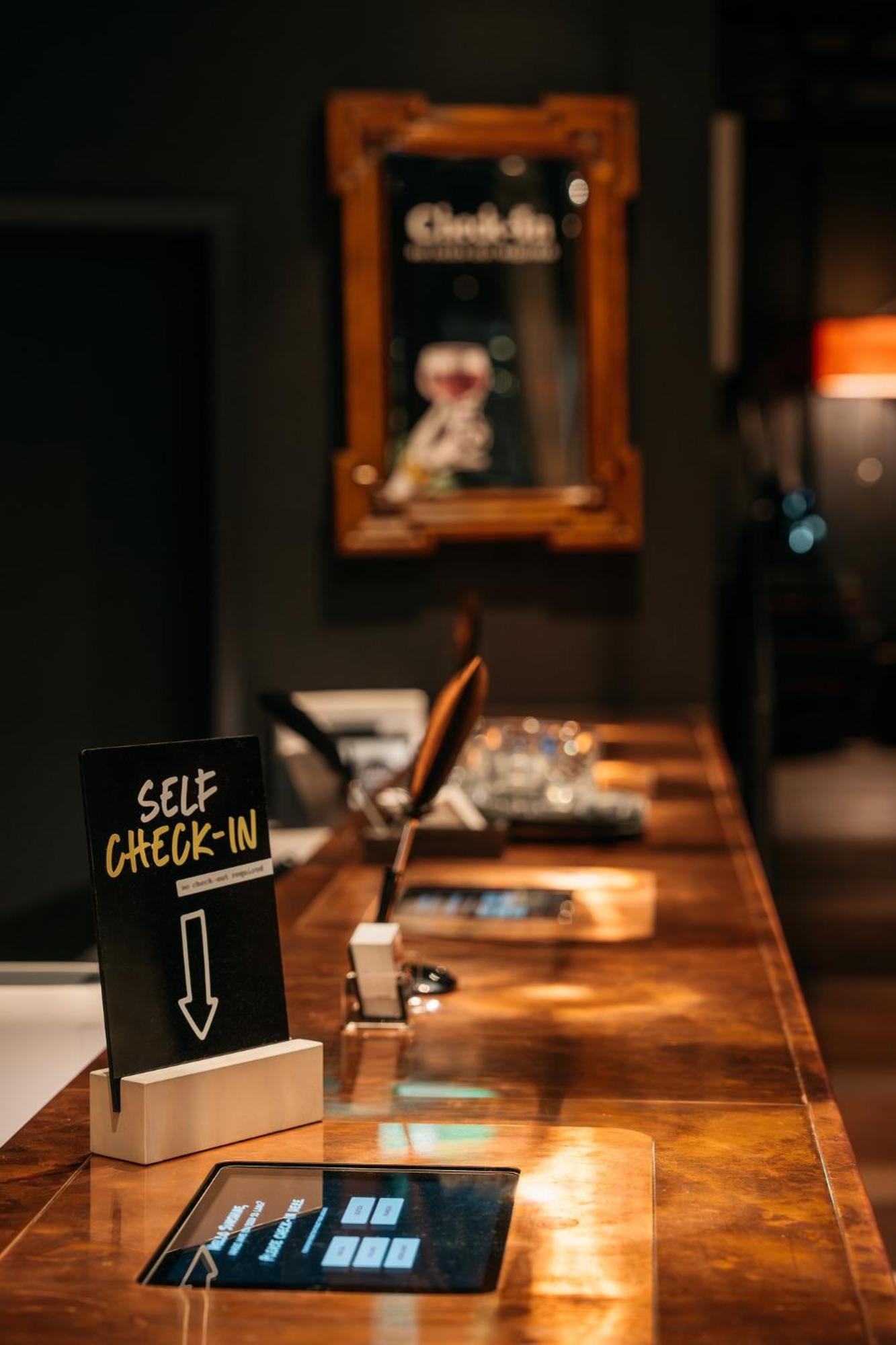 Ruby Hanna Hotel Stuttgart Dış mekan fotoğraf